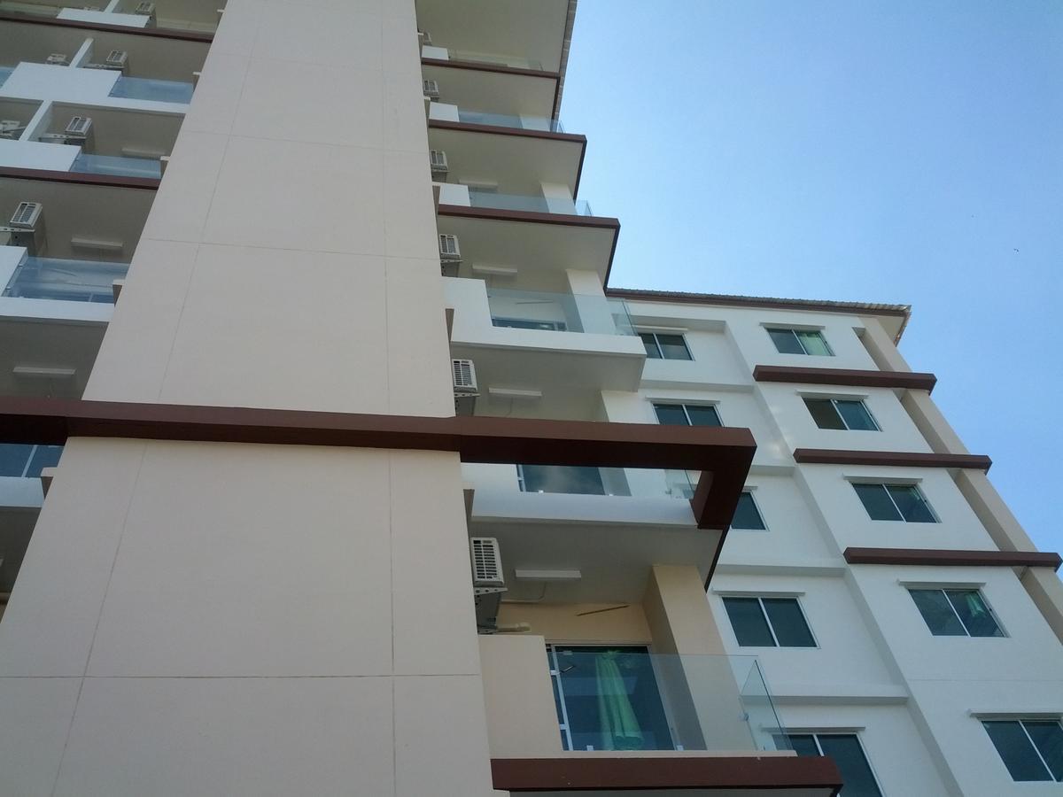 Aspen Residence Chonburi Exteriör bild