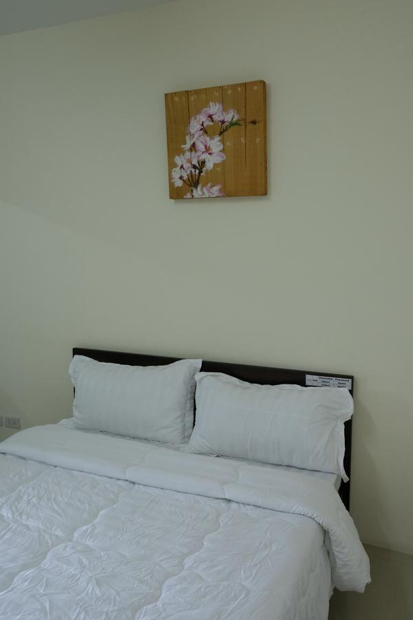 Aspen Residence Chonburi Exteriör bild